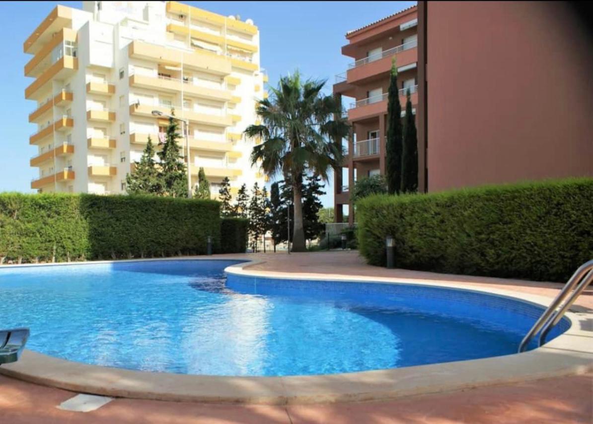 Beach & Sea Apt, Fast Wifi, Airco, Private Parking And Pool Portimão Buitenkant foto